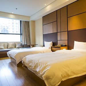 Limited Time Deluxe Twin Room